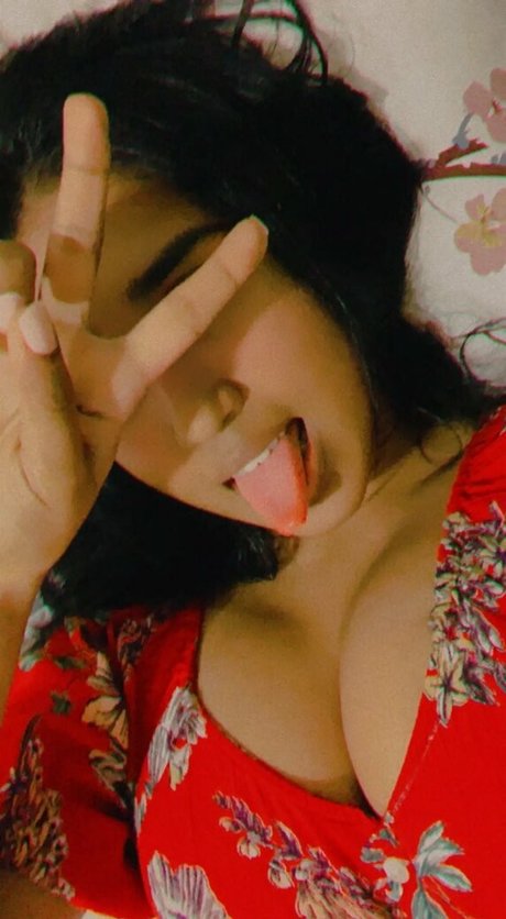 Naken läckt OnlyFans-bild av Scarlettmrose