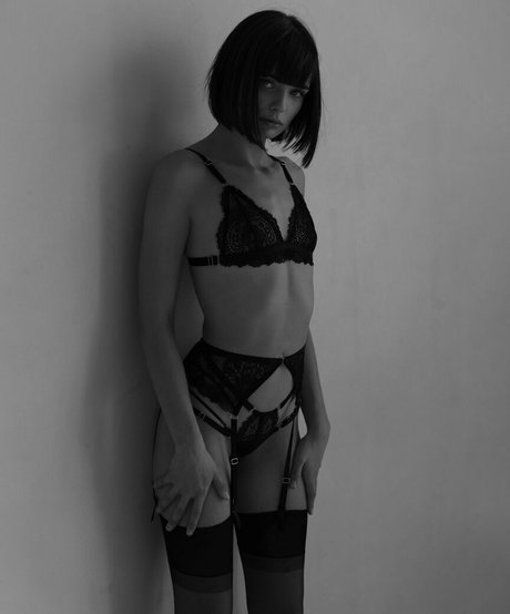 Marie Grippon OnlyFans 유출 누드 사진
