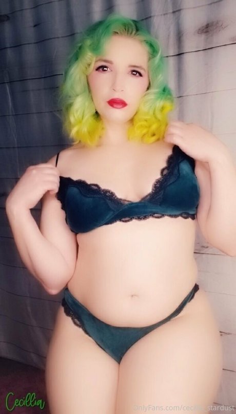 Cecillia Stardust