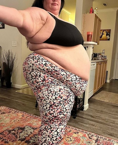 Ssbbwladyjiggles