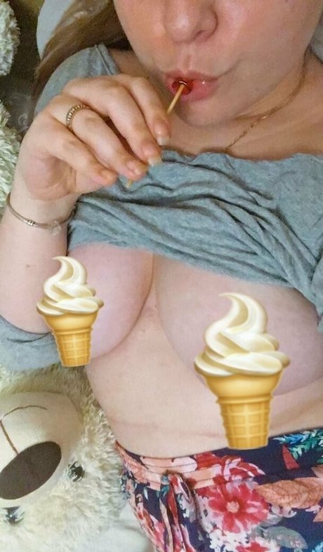 Naken lekkede OnlyFans-bilde av Lissasweet