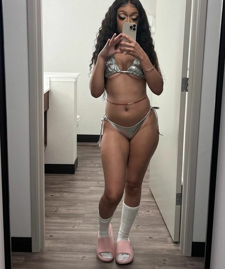 Caileneasely