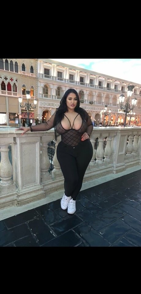 Alaston vuotanut OnlyFans-kuva Realdiamonddoll