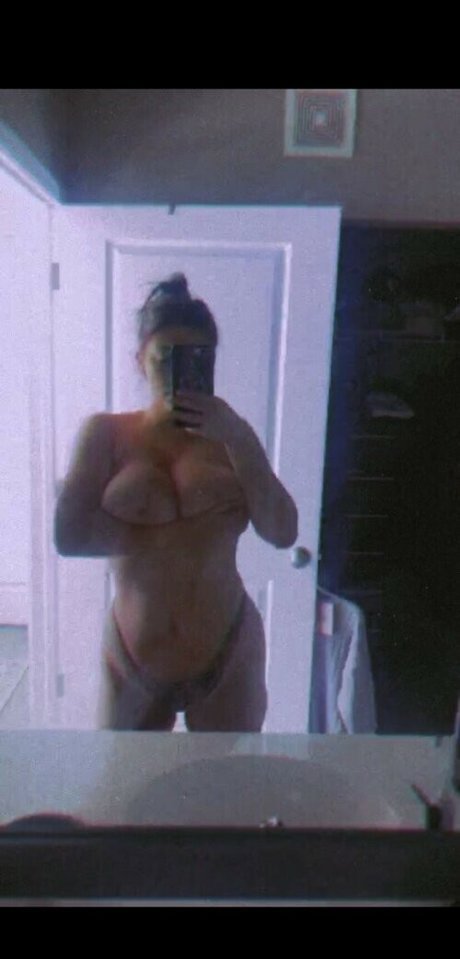 Foto di nudo di fuga di OnlyFans di Itsabbeywilsonn