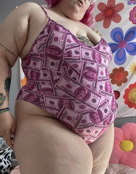 Foto di nudo di fuga di OnlyFans di Cherryjambaby