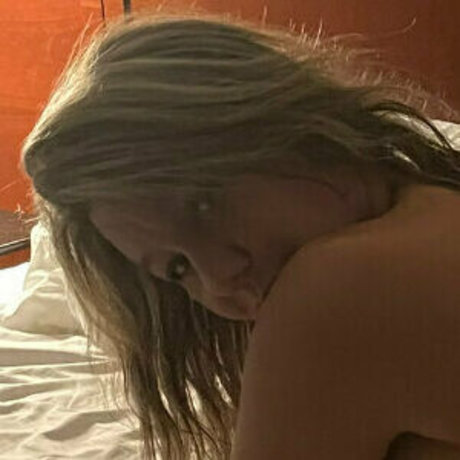 Alluraknight1