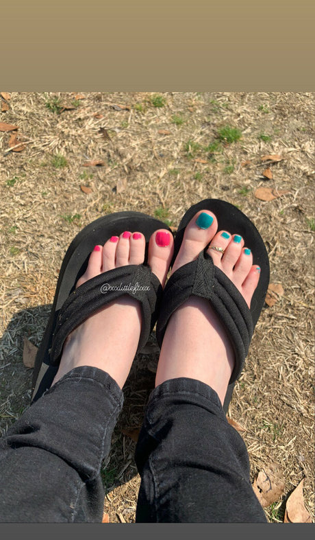Xxlittlefootxx1