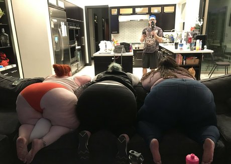 Naken läckt OnlyFans-bild av Kasstheeblast