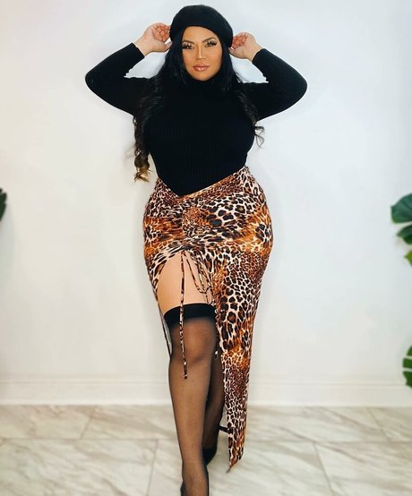 Naken lekkede OnlyFans-bilde av Mizuki Brown