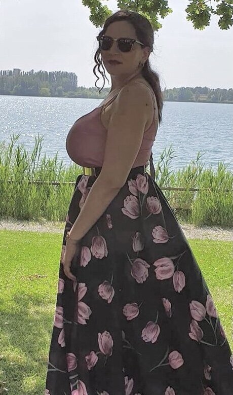 Teresa V