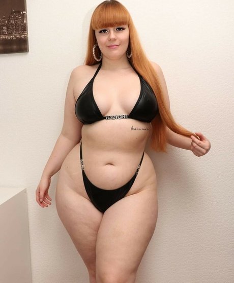 Nicole Herring
