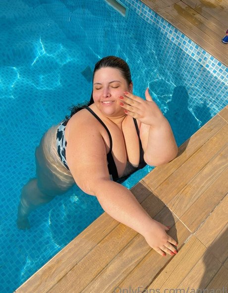 Naakte gelekte OnlyFans-foto van Annaoli