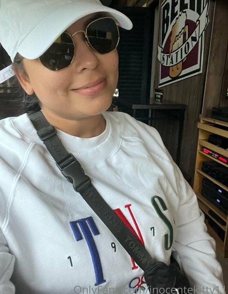 Naken läckt OnlyFans-bild av Inocentekitty11