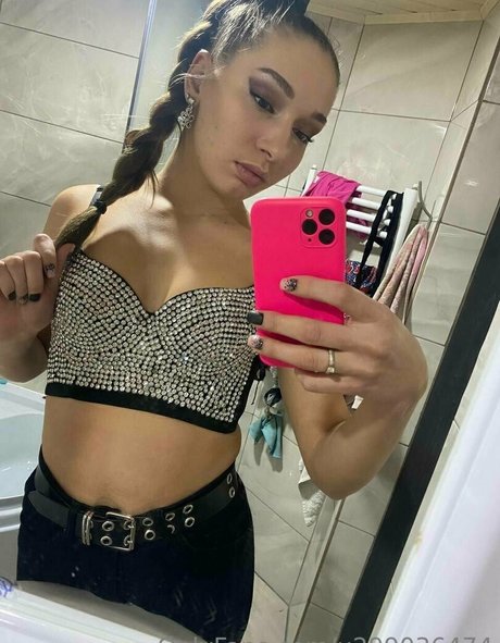 Nacktes geleaktes OnlyFans-Foto von Briannasplits