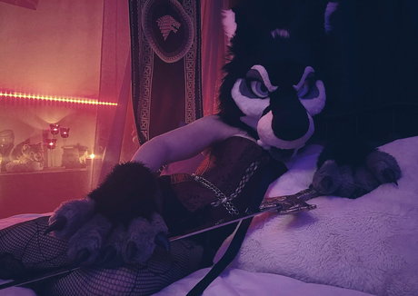 Nahá fotka uniklých OnlyFans od Emmawerewuff