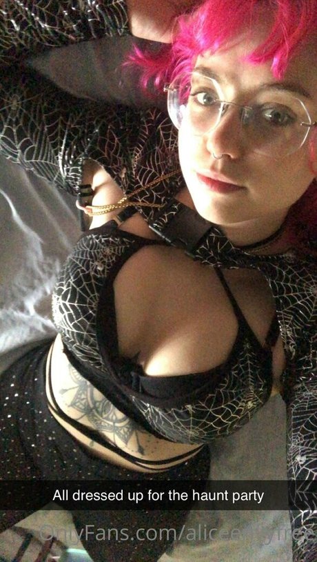 Photo nue de fuite OnlyFans de Aliceenvyfree