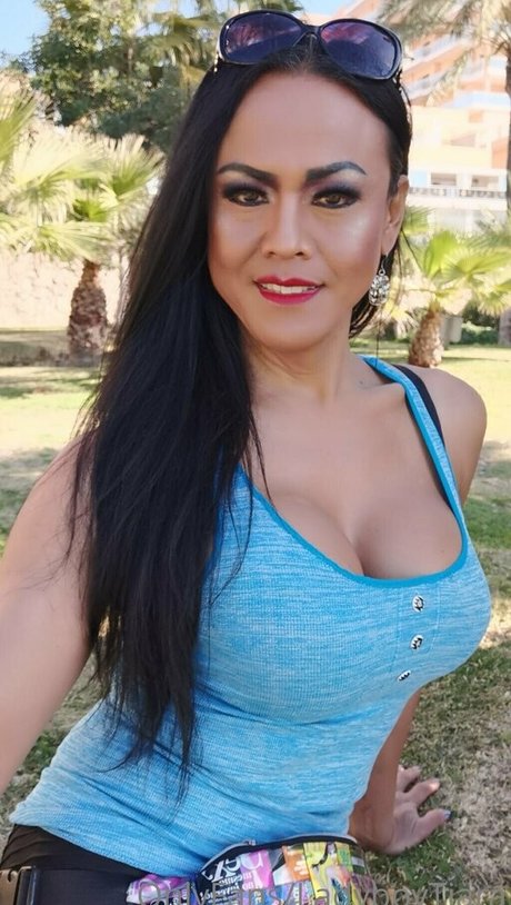 Ladyboytiara