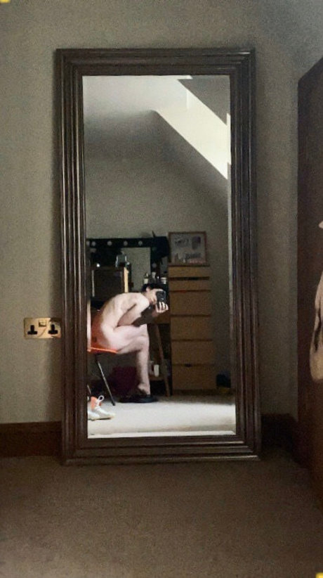 Foto di nudo di fuga di OnlyFans di Laineybopster