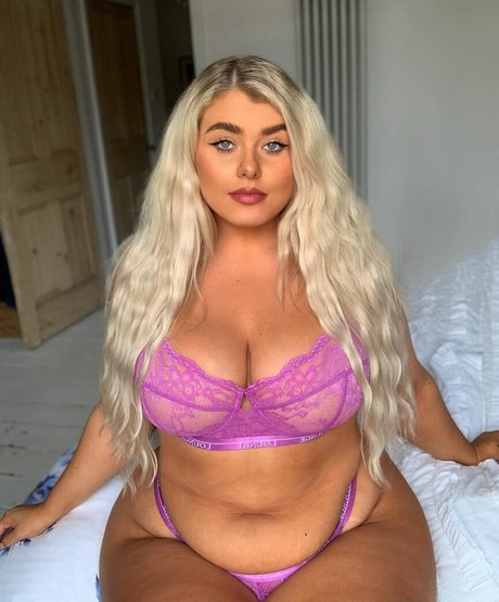 Izzy Nicholls