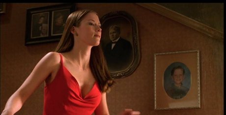 Chyler Leigh