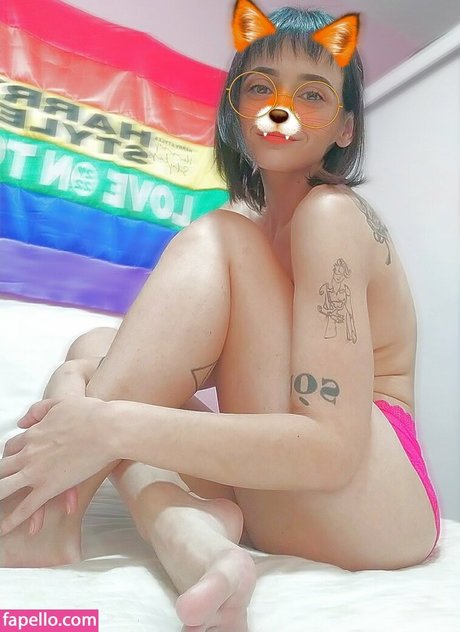 Alaston vuotanut OnlyFans-kuva Mrsfoxxie