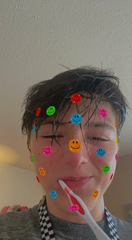 Boytwinkjay21