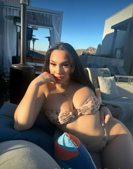 Nahá fotka uniklých OnlyFans od Alisajam