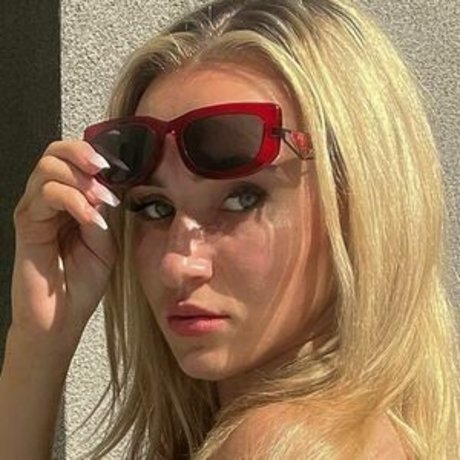 Nahá fotka uniklých OnlyFans od Alessandra Paolinetti