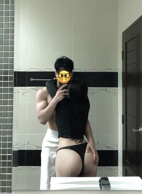 Nagie wyciekłe zdjęcie OnlyFans od Lilzogbabe