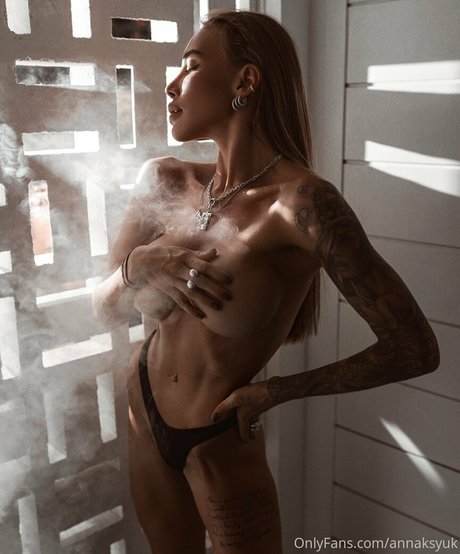 Nahá fotka uniklých OnlyFans od Annaksyuk