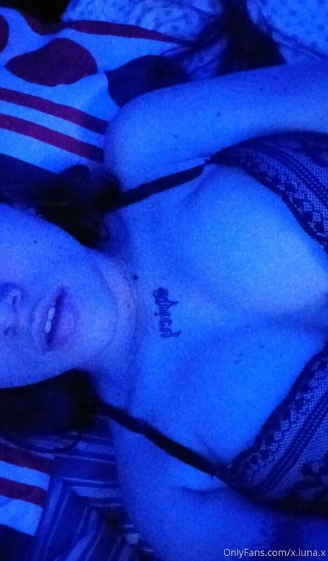 Naken lekkede OnlyFans-bilde av Xlunax