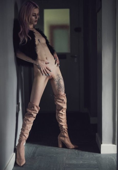 Foto nua vazada do OnlyFans de Beth Randell
