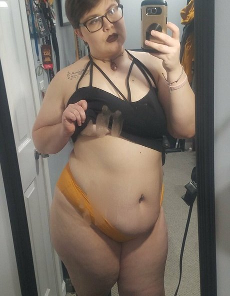Nagie wyciekłe zdjęcie OnlyFans od Woodskinkcafe