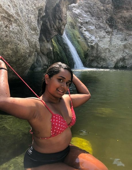 Nahá fotka uniklých OnlyFans od Punzwithbunz