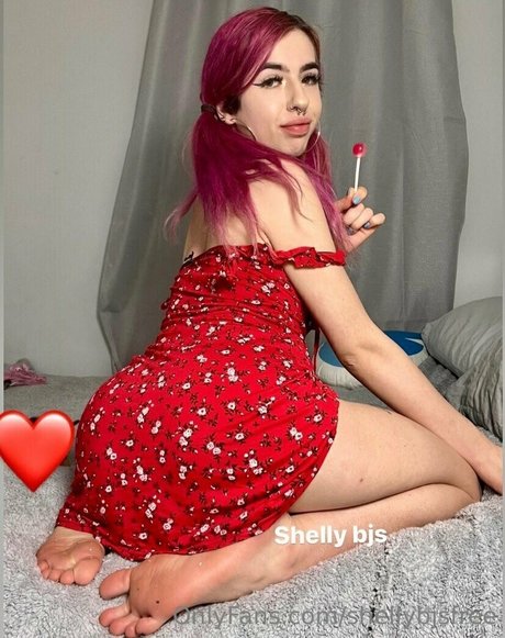 Shellybjsfree  nude leaked OnlyFans photo
