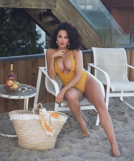 Nagie wyciekłe zdjęcie OnlyFans od Natalie Halcro