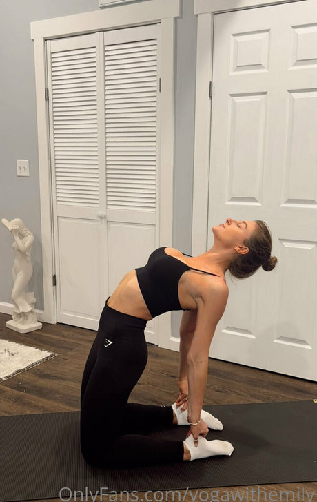 Yogawithemily