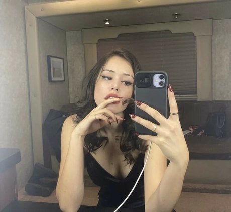 Nahá fotka uniklých OnlyFans od Kaylee Bryant