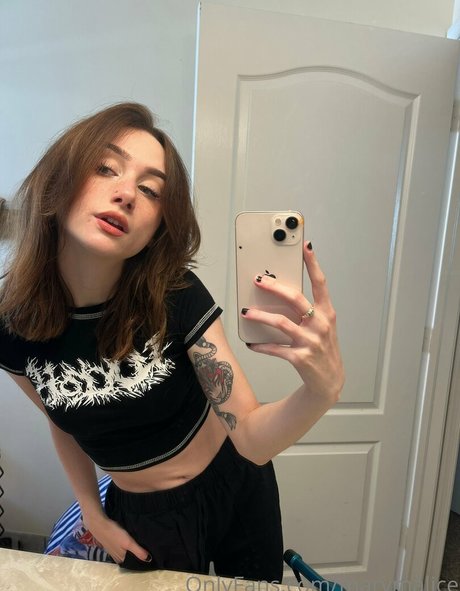 Naken lekkede OnlyFans-bilde av Marymalice