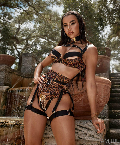 Naken lekkede OnlyFans-bilde av Juju Bahreis