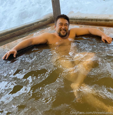 Foto nua vazada do OnlyFans de Threeislands