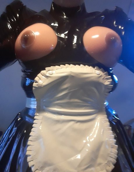 Rubbberdolllulu