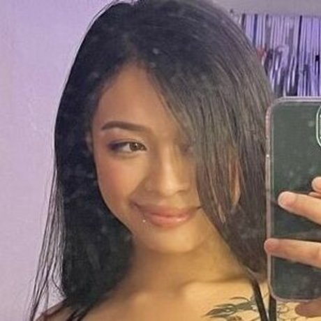 Skybethanyyy  nude leaked OnlyFans photo