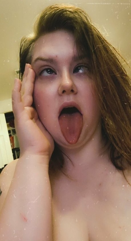Naken lekkede OnlyFans-bilde av Elizabethlily19