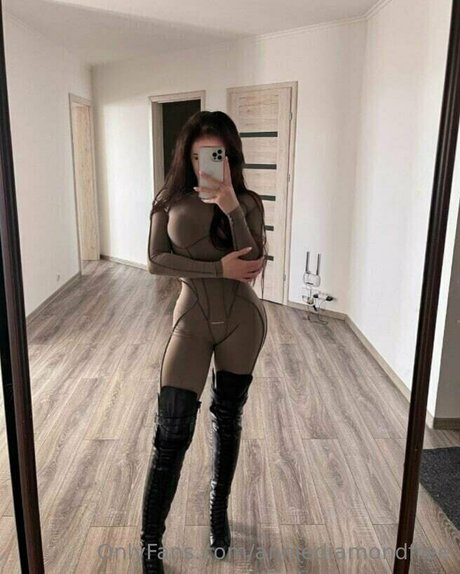 Anniediamondfree