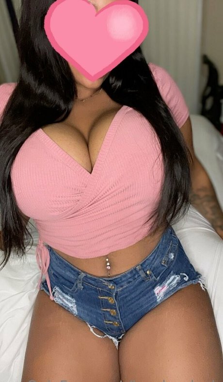 Lovelyalyah