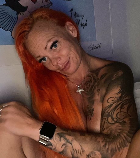 Nahá fotka uniklých OnlyFans od Lovingqueent