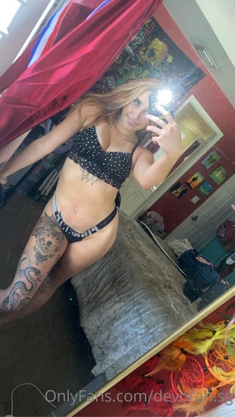 Devorahsg OnlyFans泄露裸照