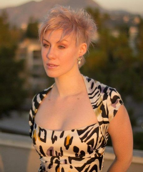 Danikaxix