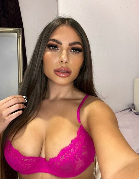 Kenza01